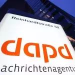 Die Fassade der Berliner Nachrichtenagentur DAPD 2013