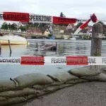 Hochwasser, Unwetter, Sturm, Deutschland, Evakuierung, Deichdurchbruch