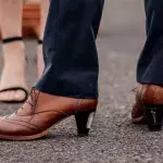 Mut zu einer anderen Männlichkeit: Männer gehen jetzt mit hohen Schuhen