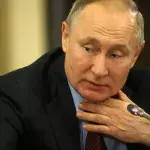 Die Lebensgefährtin von Wladimir Putin drängt ihn offenbar zum Rückzug