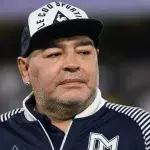 Diego Maradona muss ins Krankenhaus eingeliefert werden.
