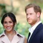 Eine Inderin meint, Harry hätte versprochen, sie zu heiraten