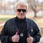 Heino trauert um Grab seiner Tochter