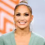 Ihr Grinsen spricht Bände: JLo verplappert sich über ihr Liebes-Comeback