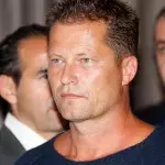 Nun ist er einen Schritt zu weit gegangen: Til Schweiger rudert nach Aussagen zurück.