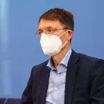 Karl Lauterbach bleibt besorgt