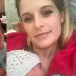 Ukrainische Frau entbindet bei Explosion und wird getötet mit Baby im Arm 