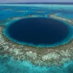 Das Great Blue Hole von Belize