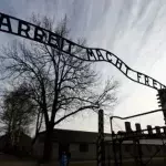Auschwitz: Geheime Nachricht eines Gefangenen 70 Jahre später entschlüsselt