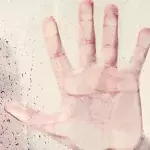 Fingerabdrücke sind schmierig
