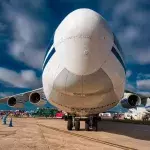 Flugzeug mit 28 Passagieren verschwunden