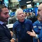 Richard Branson wird zum zweitältesten Menschen im All