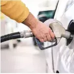 Volltanken beim Auto – Ist das wirklich eine gute Idee?