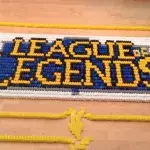 League of Legends: 44.000 Dominosteine für das LoL-Universum
