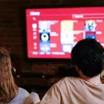 Fernseher, TV, sparen, Geld, Schaden