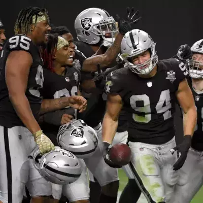 Carl Nassib und seine Mitspieler