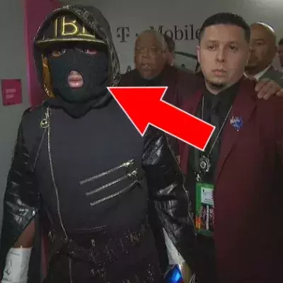 Warum kam Mayweather mit einer Maske herein?