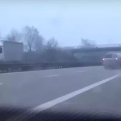 Die Polizei verfolgt einen Autodieb bei 240 km/h auf der Autobahn A4