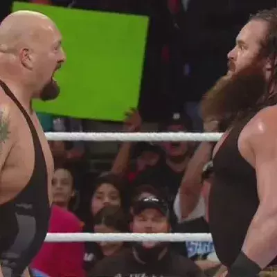 Big Show: Ring bricht zusammen