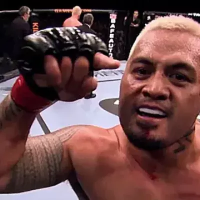 Die unglaubliche Geschichte von Mark Hunt und seinem MMA-Debüt