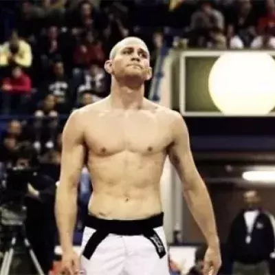 Kennt ihr den Jiu-Jitsu Experten Jeff Glover, den „menschlichen Affen“?
