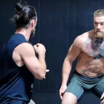 Das geheimnisvolle Training von Conor McGregor, mit der er seine Beweglichkeit verbessert