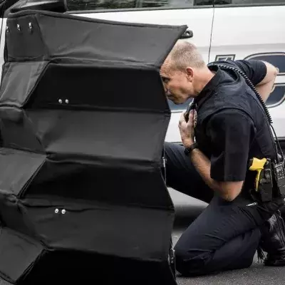 Polizei: Ingenieure entwickeln neue, kugelsichere Abwehrschilder