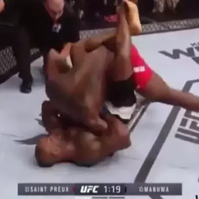 Jimi Manuwa liefert bei der UFC 204 einen großartigen KO gegen Ovince Saint Preux