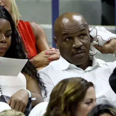 Mike Tyson klaut bei den US-Open ein Eis