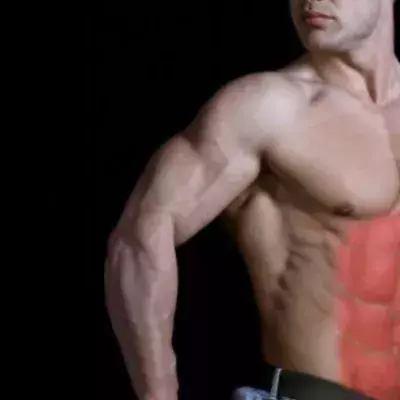 Bauchmuskeltraining: Die perfekten Reverse Crunches für Bauchmuskeln mit V-Cut