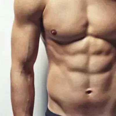 Bauchmuskeltraining: Die perfekte Plank für eine wahre Challenge