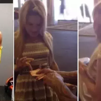 Felice Herrig zeigt ihren Hintern während eines Zaubertricks