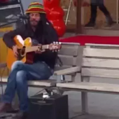 Dieser Straßenkünstler ist die Reinkarnation von Bob Marley