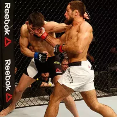 Mairbek Taisumov, der übermächtige Russe, beeindruckt den UFC beim Kampf gegen Damir Hadzovic