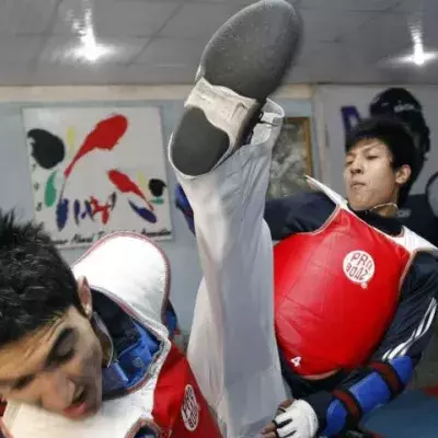 Extremes Training von Taekwondo-Meistern