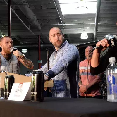 UFC 196: Conor McGregor und Nate Diaz heizen sich bei der Pressekonferenz ordentlich ein