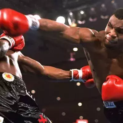 Großartiger und kraftvoller Knockout von Mike Tyson