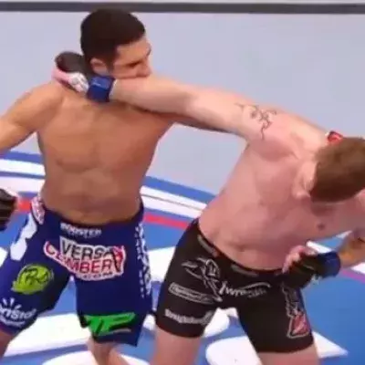 Das gewaltige K.o. von Paul Felder gegen Danny Castillo durch einen gedrehten  Faustrückenschlag