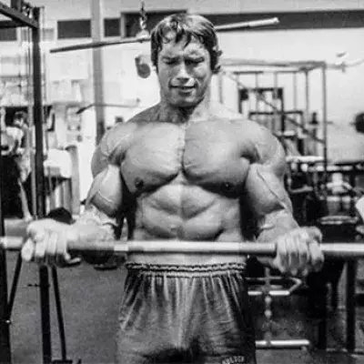 Arnold Schwarzeneggers unmenschliches Training als Mister Univers!