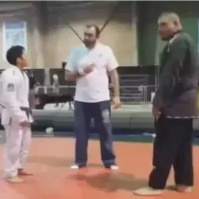 Jiu-Jitsu: Wer wird diesen ungerechten Kampf gewinnen, David oder Goliath?
