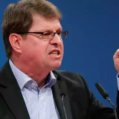 Streit um Familiennachzug: SPD-Mann attackiert CSU-Heimatminister Seehofer mit deutlichen Worten