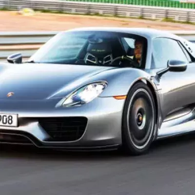 Porsche 918 Spyder im Test: Preis, Technische Daten, Video von einem der kraftvollsten Autos der Welt