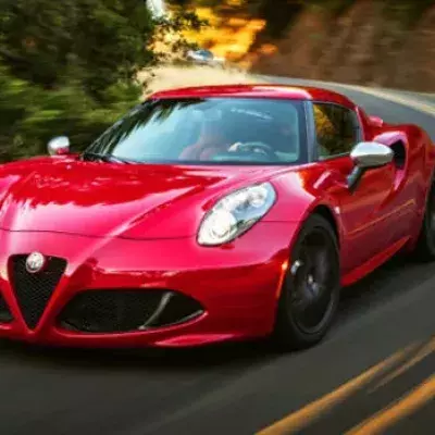 Alfa Romeo 4C im Test - Preis, technische Daten: Der langersehnte Sportwagen