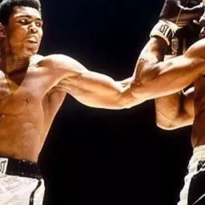 Muhammad Ali erteilt Cleveland Williams eine Boxlektion