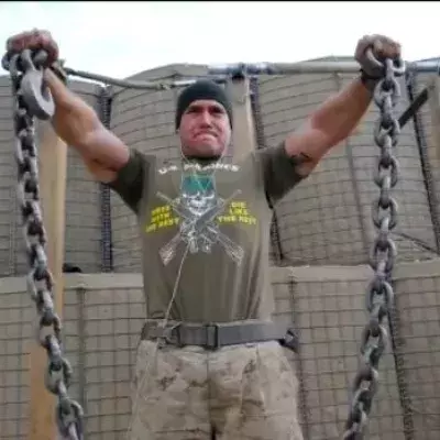 Das erschöpfende Training von amerikanischen Marines bei vollem Einsatz