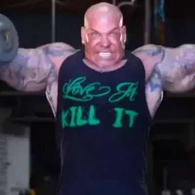 Hartes Schultertraining von Rich Piana