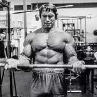 Arnold Schwarzenegger: Sein beeindruckendes Training als Bodybuilder