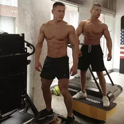 Diese Sportler haben beim Training ein wichtiges Körperteil vergessen!