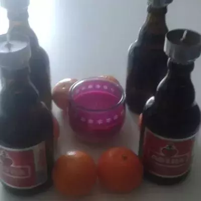 Schräge Adventskränze, die ihr euch ins Wohnzimmer stellen könnt