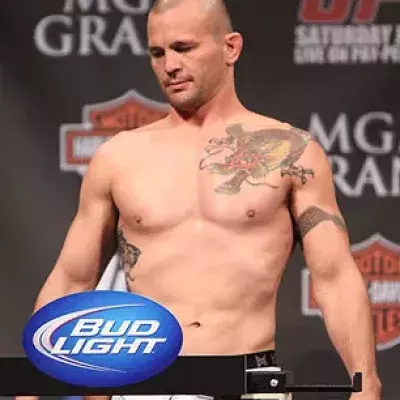 Diese 10 Kämpfer hatten vor ihrer MMA-Karriere einen normalen Job